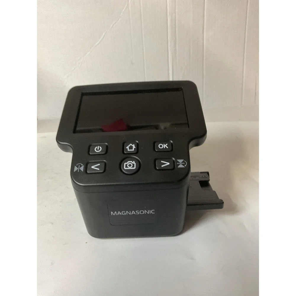 Magnasonic FS71 Portable Digital‎ Film Scanner 5MP USB HDMI Display Screen